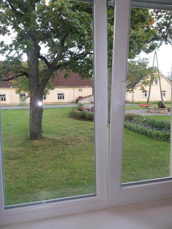 Kalna Ligzda Hotel Smiltene Kamer foto